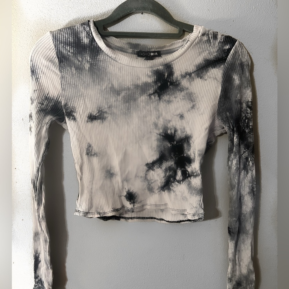 Fashion Nova Tie-Dye Top.
